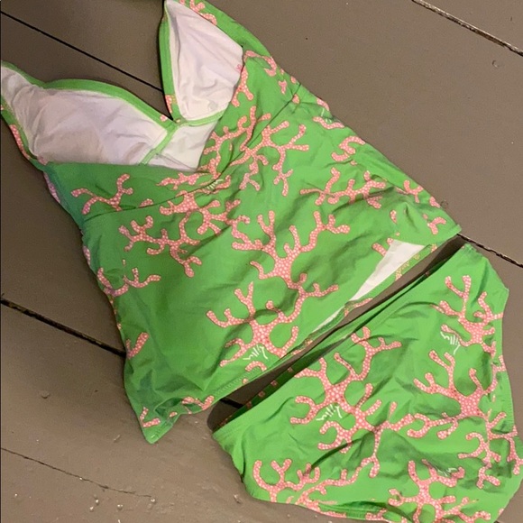 Lily Pulitzer bathing suit - Picture 2 of 5